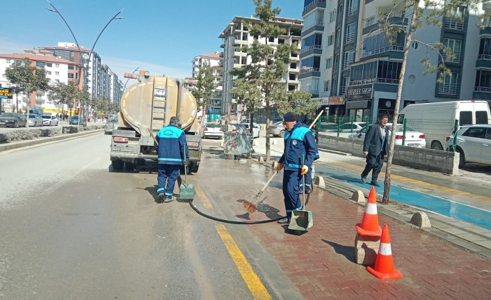 Battalgazi'de Toz Ve Dumana Karşı Kesintisiz Mücadele