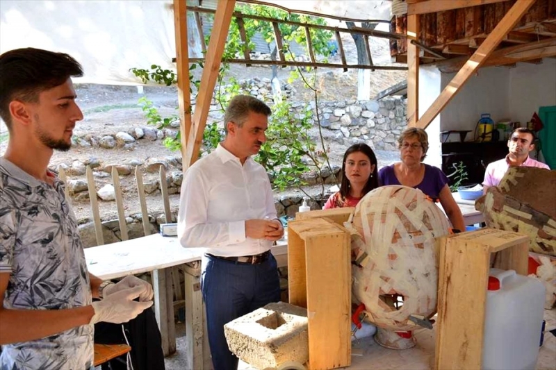 Vali Aydın Baruş, Arslantepe Höyüğü’nde incelemelerde bulundu